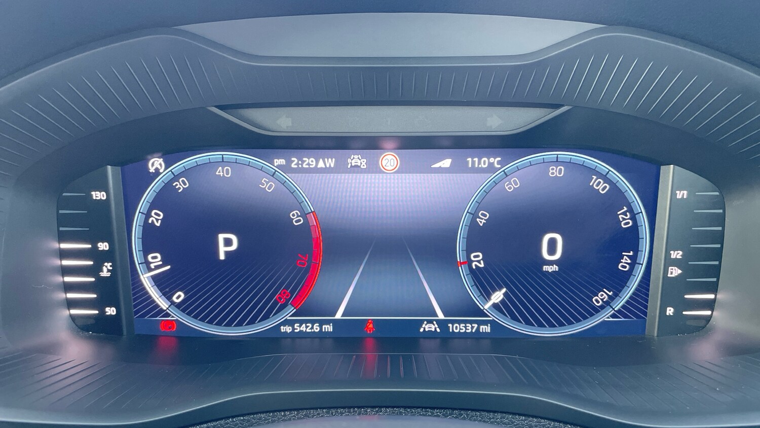 Used Skoda Karoq 2025 for sale - 77201461: Photo 10