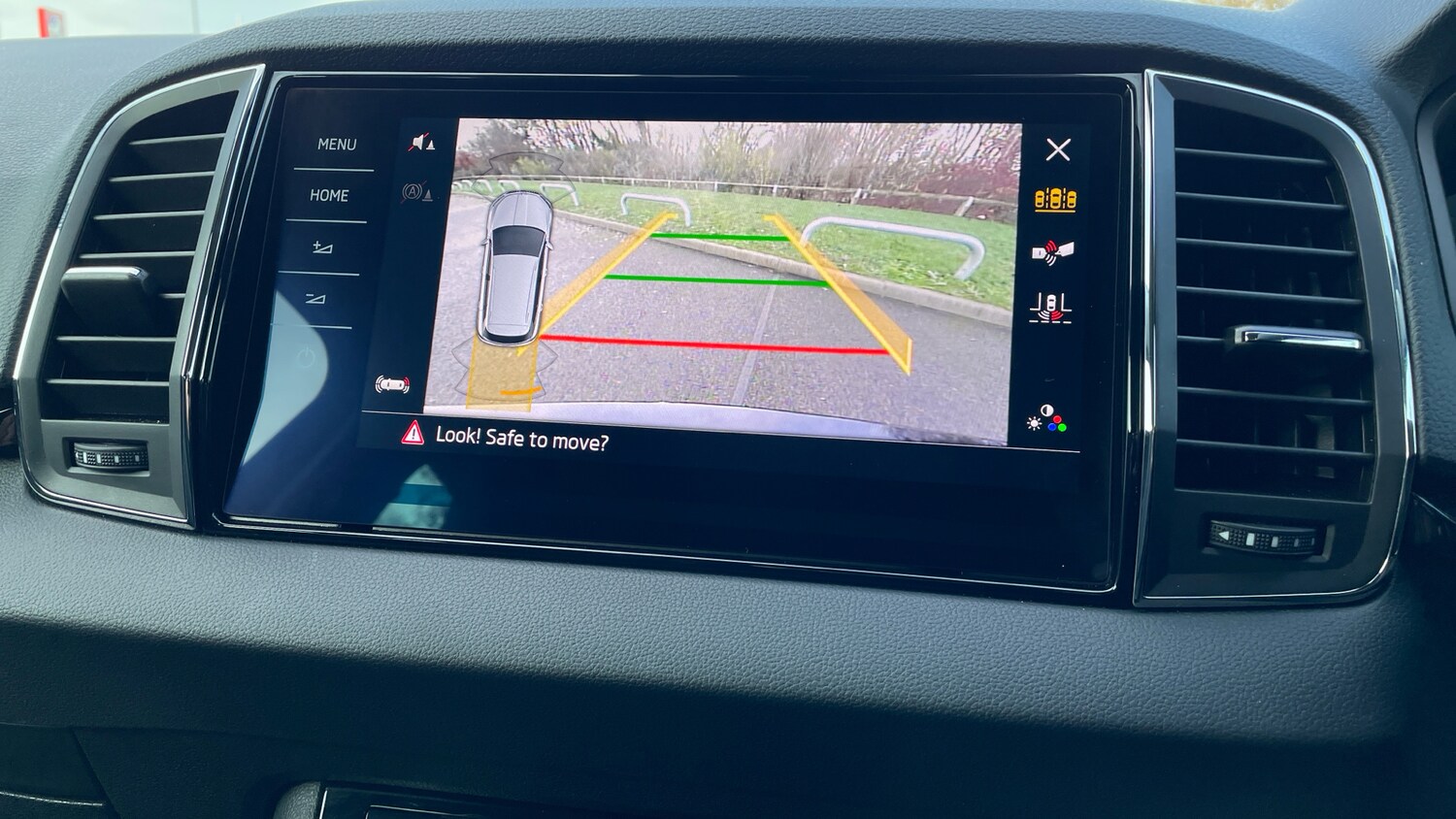 Used Skoda Karoq 2025 for sale - 77201461: Photo 21