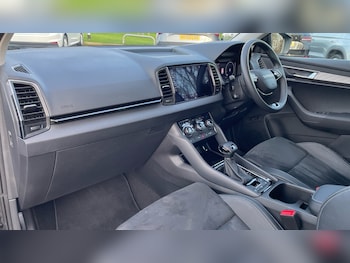 Used Skoda Karoq 2025 for sale - 77201461: Photo