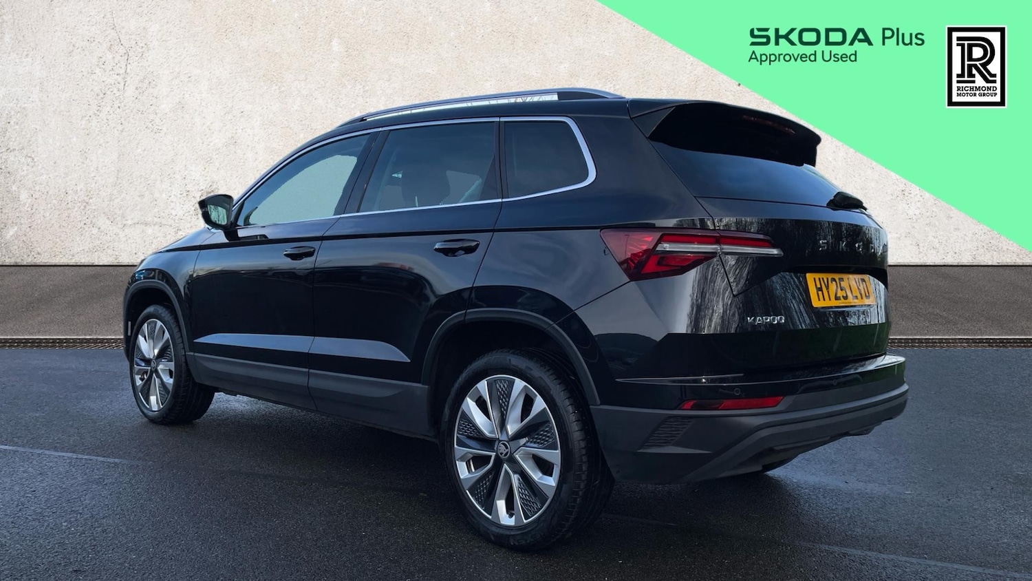 Used Skoda Karoq 2025 for sale - 77201461: Photo 3