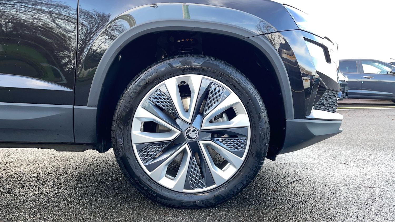 Used Skoda Karoq 2025 for sale - 77201461: Photo 5