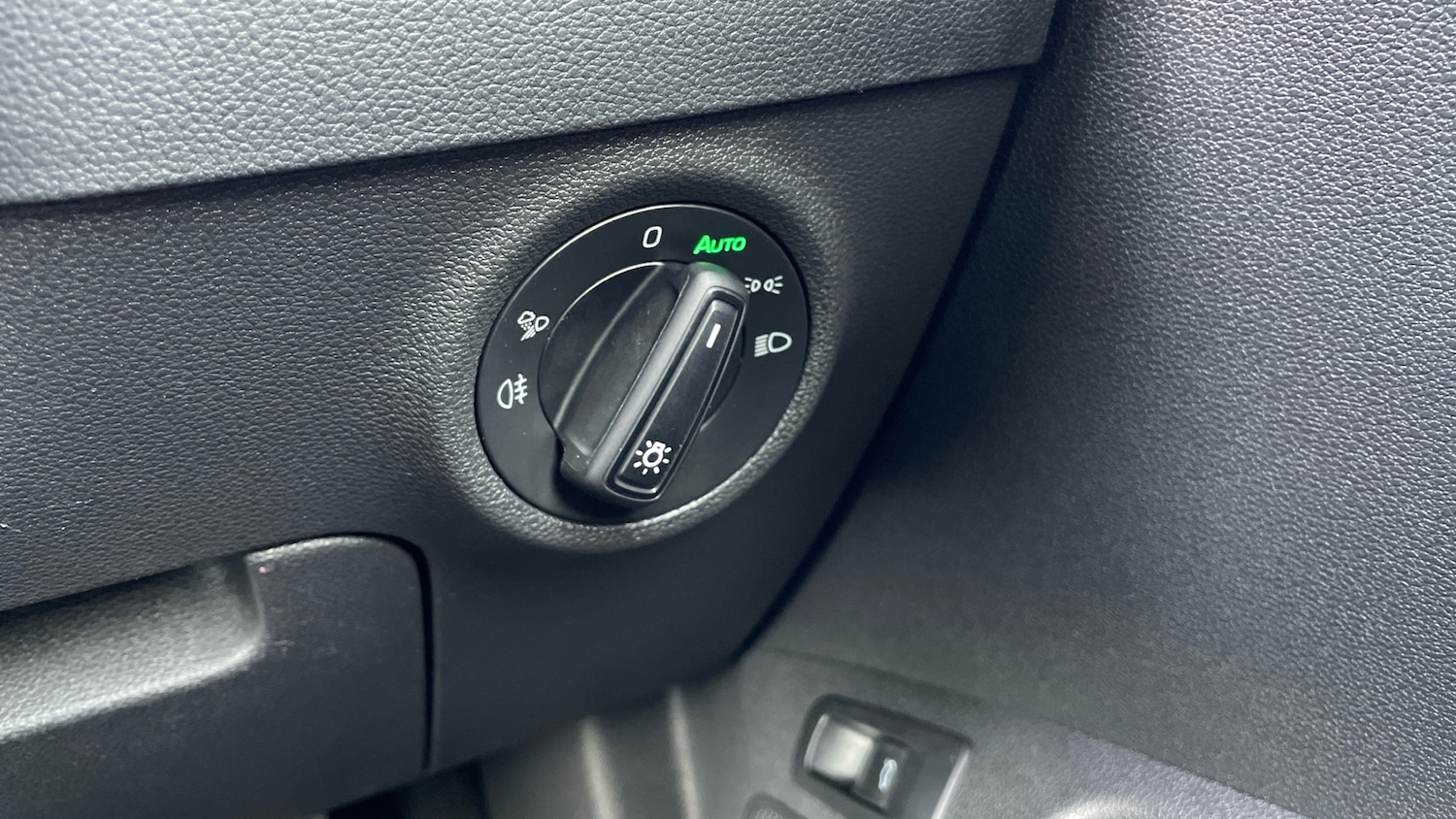 Used Skoda Karoq 2022 for sale - 77709117: Photo 24