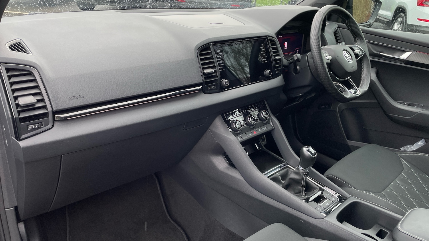 Used Skoda Karoq 2023 for sale - 77552090: Photo 2