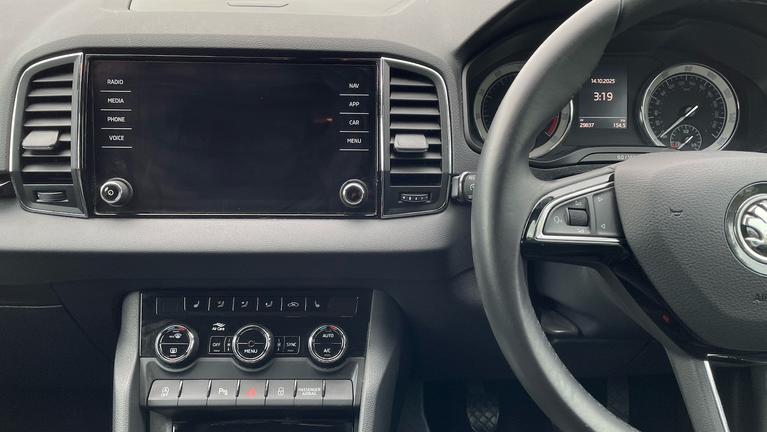 Used Skoda Karoq 2019 for sale - 76726018: Photo 16