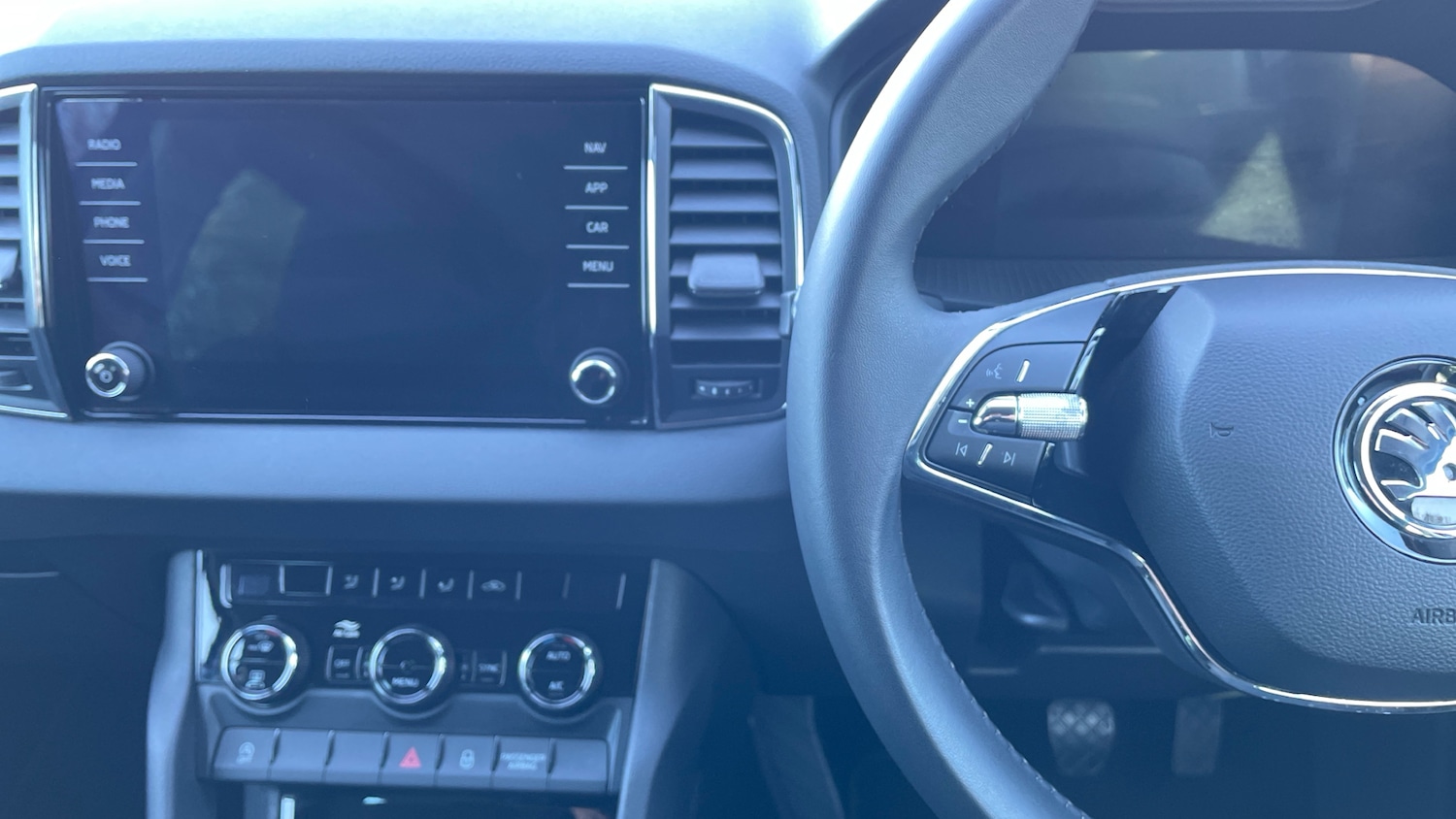 Used Skoda Karoq 2024 for sale - 77162368: Photo 13