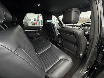 Used Land Rover Discovery 2024 for sale - 79129804: Photo
