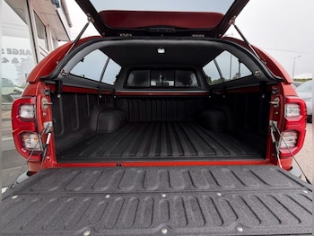 Used Toyota Hilux 2024 for sale - 79022327: Photo