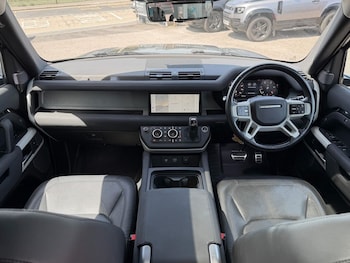 Used Land Rover Defender 110 2022 for sale - 79022771: Photo