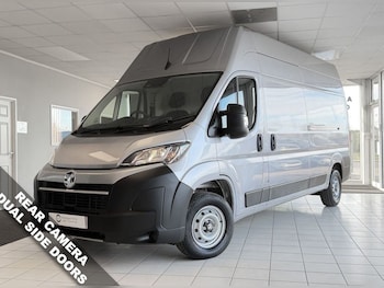 Used Vauxhall Movano 2024 for sale - 79022443: Photo