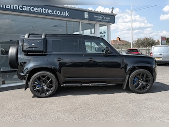 Used Land Rover Defender 2022 for sale - 79245299: Photo