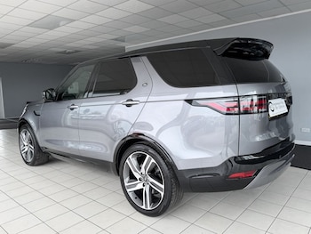 Used Land Rover Discovery 2023 for sale - 79022429: Photo