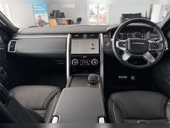 Used Land Rover Discovery 2023 for sale - 79022429: Photo