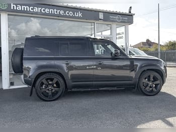 Used Land Rover Defender 110 2023 for sale - 79666799: Photo