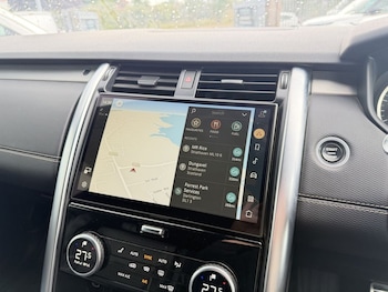 Used Land Rover Discovery 2022 for sale - 79022421: Photo