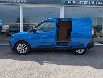 Used Ford Transit Courier 2024 for sale - 79022292: Photo