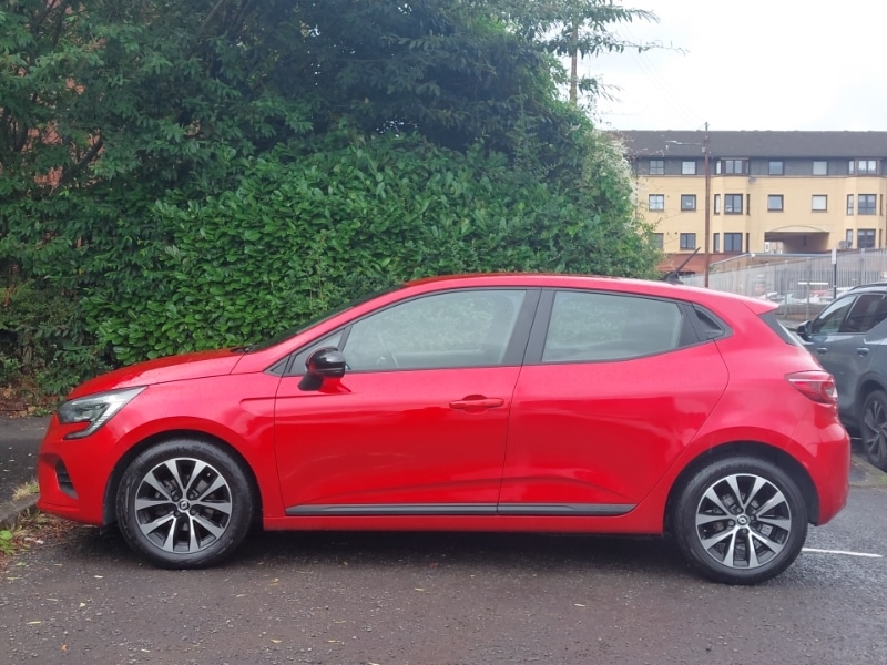 Used Renault Clio 2023 for sale - 76771420: Photo 4