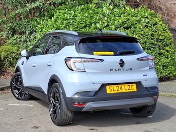 Used Renault Captur 2024 for sale - 78238677: Photo
