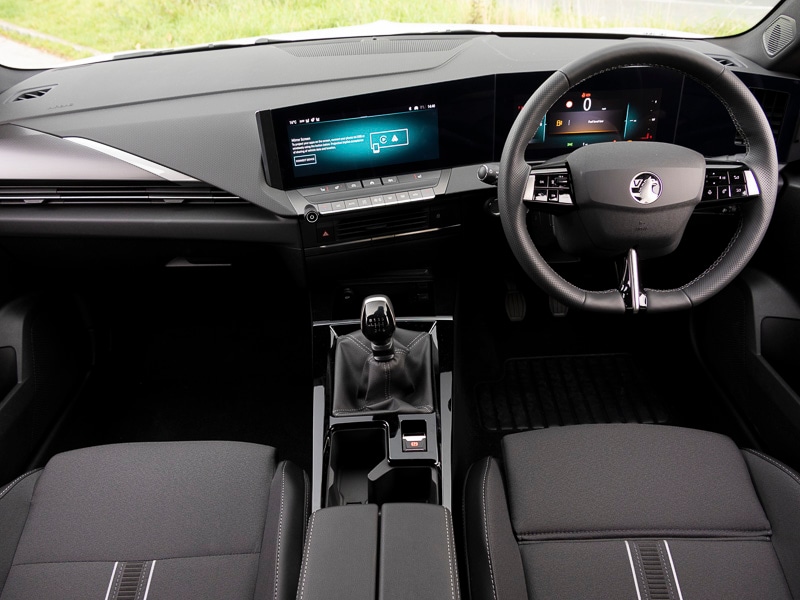 Used Vauxhall Astra 2025 for sale - 76331840: Photo 2