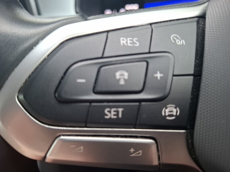 Used Volkswagen T-Roc 2022 for sale - 77235044: Photo 15