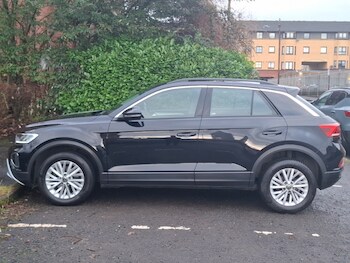 Used Volkswagen T-Roc 2022 for sale - 77235044: Photo