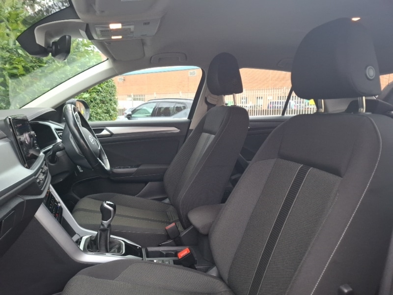 Used Volkswagen T-Roc 2022 for sale - 77235044: Photo 5