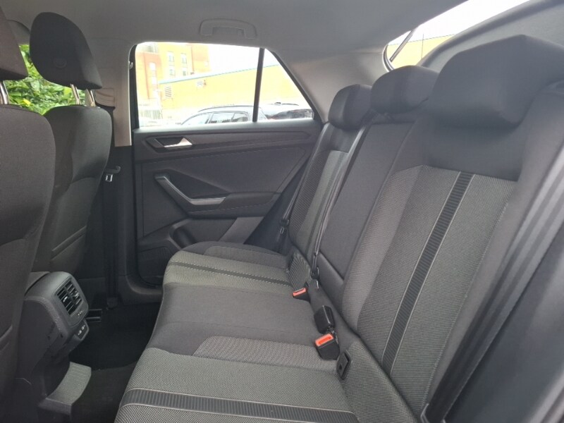 Used Volkswagen T-Roc 2022 for sale - 77235044: Photo 6