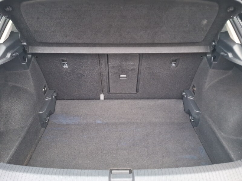 Used Volkswagen T-Roc 2022 for sale - 77235044: Photo 8