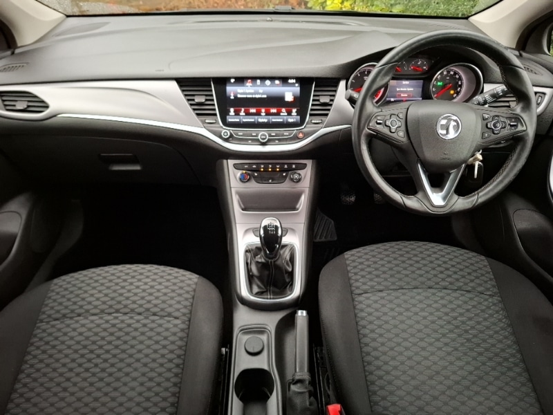 Used Vauxhall Astra 2016 for sale - 77832735: Photo 2