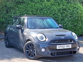 Used MINI Cooper 2018 for sale - 78694933: Photo