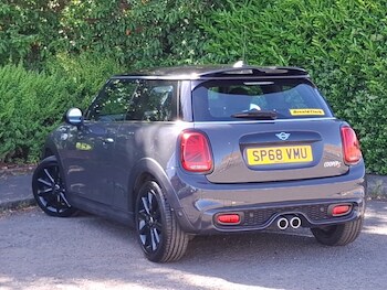 Used MINI Cooper 2018 for sale - 78694933: Photo