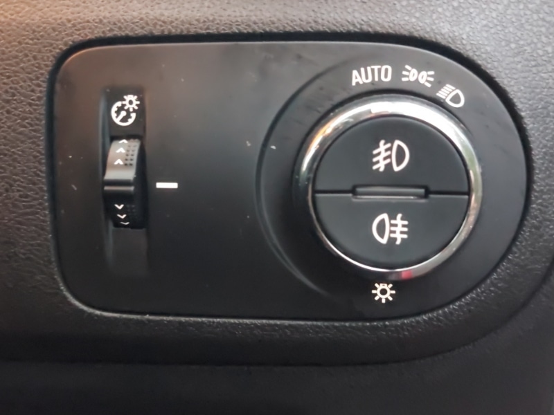 Used Vauxhall Crossland 2021 for sale - 76864609: Photo 12