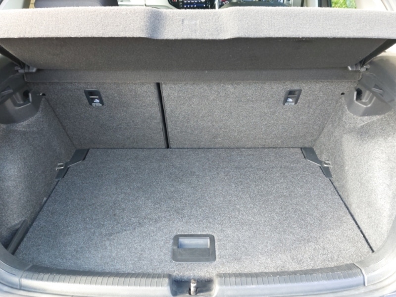 Used Volkswagen Polo 2019 for sale - 76404026: Photo 8