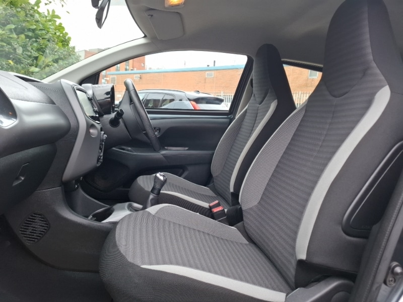 Used Toyota AYGO 2018 for sale - 77922797: Photo 5