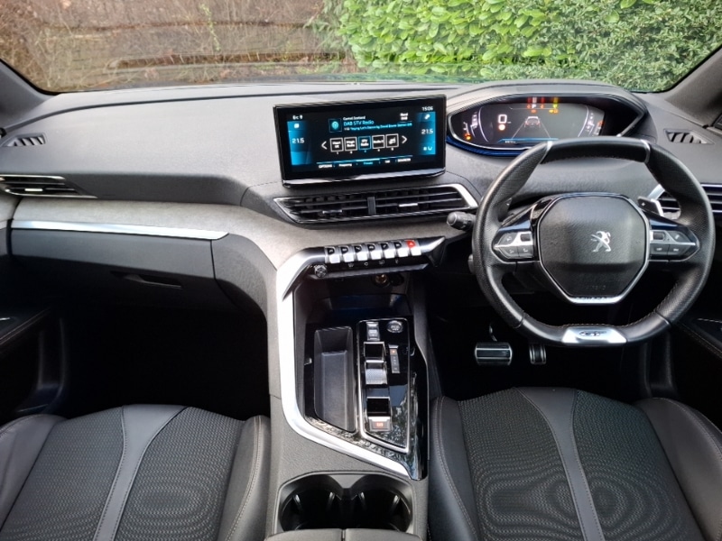 Used Peugeot 5008 2023 for sale - 77838011: Photo 2