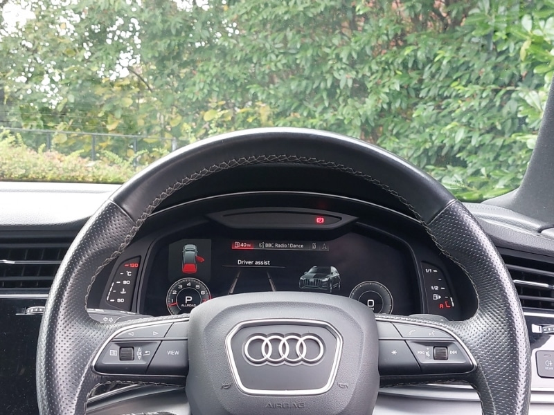 Used Audi Q7 2022 for sale - 76602593: Photo 10