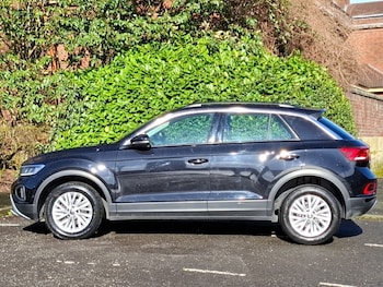 Used Volkswagen T-Roc 2022 for sale - 78151341: Photo