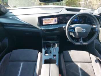 Used Vauxhall Astra 2023 for sale - 75120257: Photo