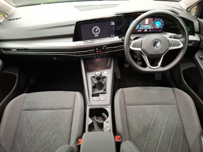 Used Volkswagen Golf 2021 for sale - 77142002: Photo 2