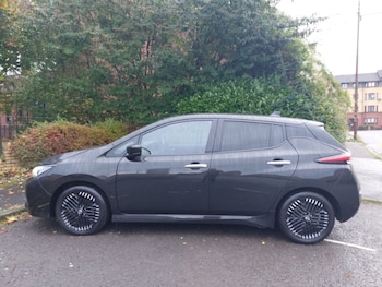 Used Nissan Leaf 2022 for sale - 76208409: Photo 4