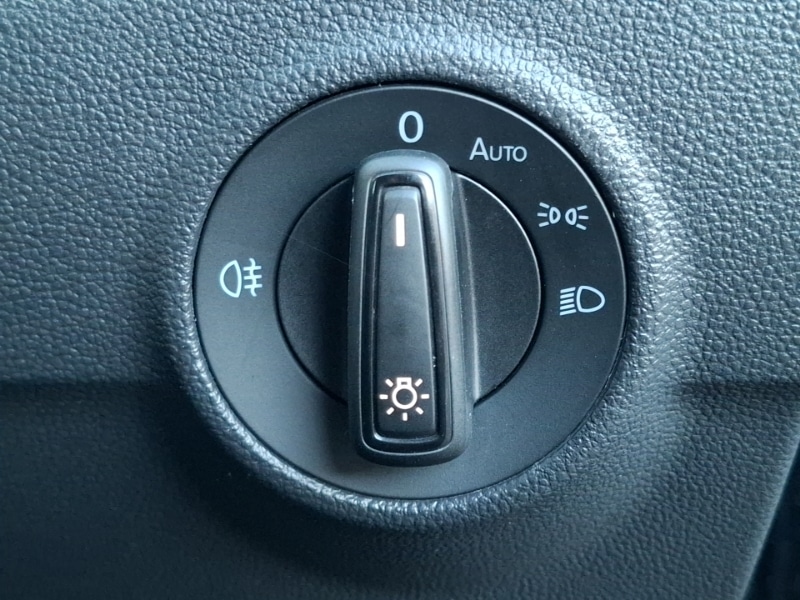 Used Volkswagen T-Roc 2022 for sale - 77357985: Photo 12