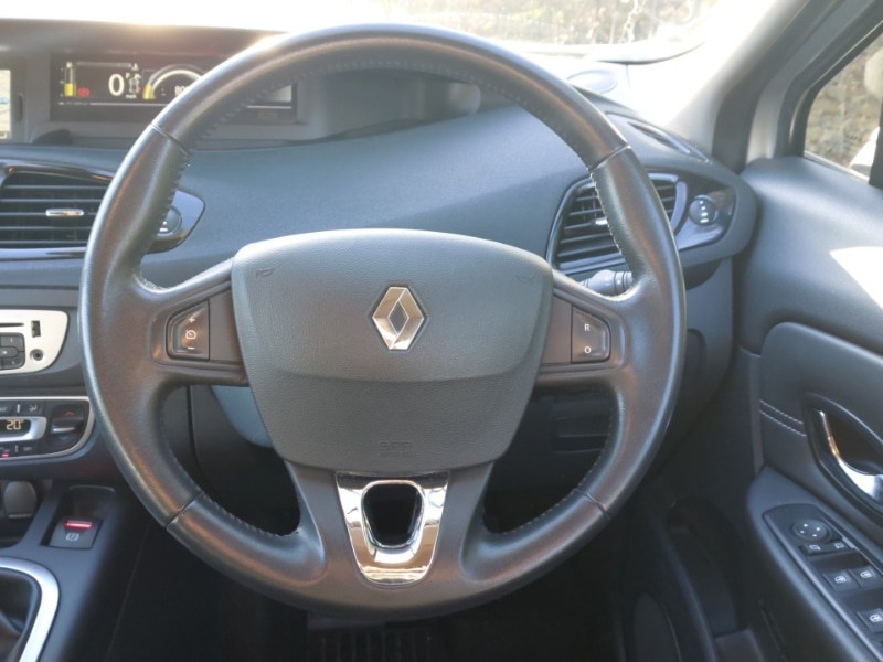Used Renault Scenic 2014 for sale - 77235042: Photo 10