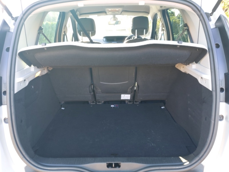 Used Renault Scenic 2014 for sale - 77235042: Photo 8