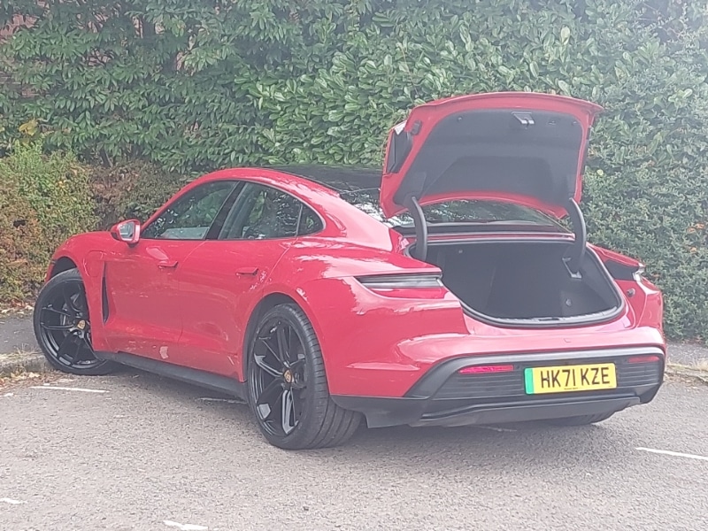 Used Porsche Taycan 2022 for sale - 76116240: Photo 12