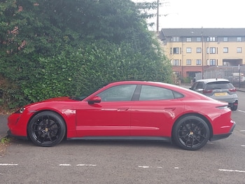 Used Porsche Taycan 2022 for sale - 76116240: Photo 4