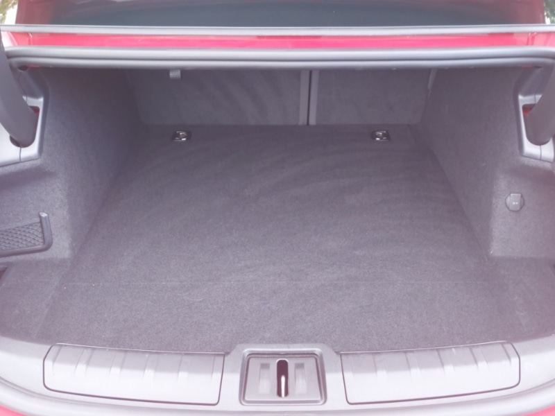 Used Porsche Taycan 2022 for sale - 76116240: Photo 8