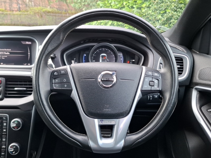 Used Volvo V40 2018 for sale - 78023814: Photo 10