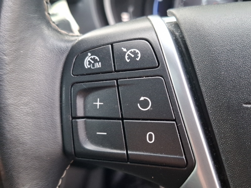 Used Volvo V40 2018 for sale - 78023814: Photo 14