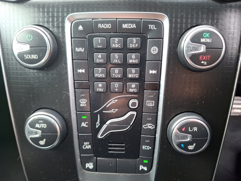 Used Volvo V40 2018 for sale - 78023814: Photo 17