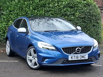 Used Volvo V40 2018 for sale - 78023814: Photo
