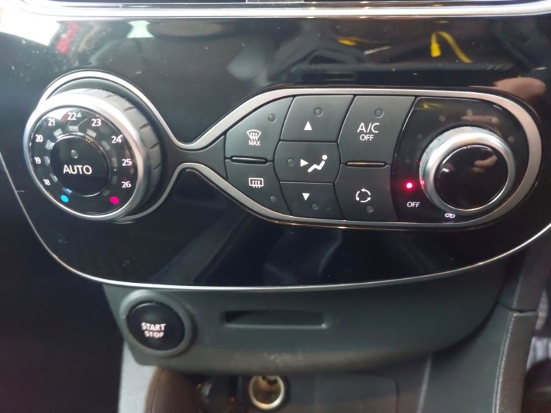 Used Renault Clio 2019 for sale - 77049441: Photo 17